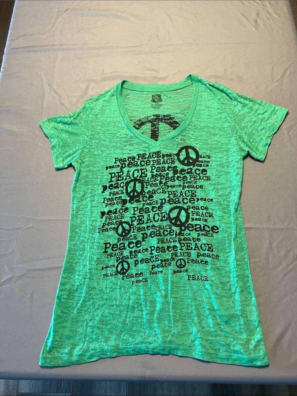 Kids Mint Green 'Peace' Graphic V-Neck Tee